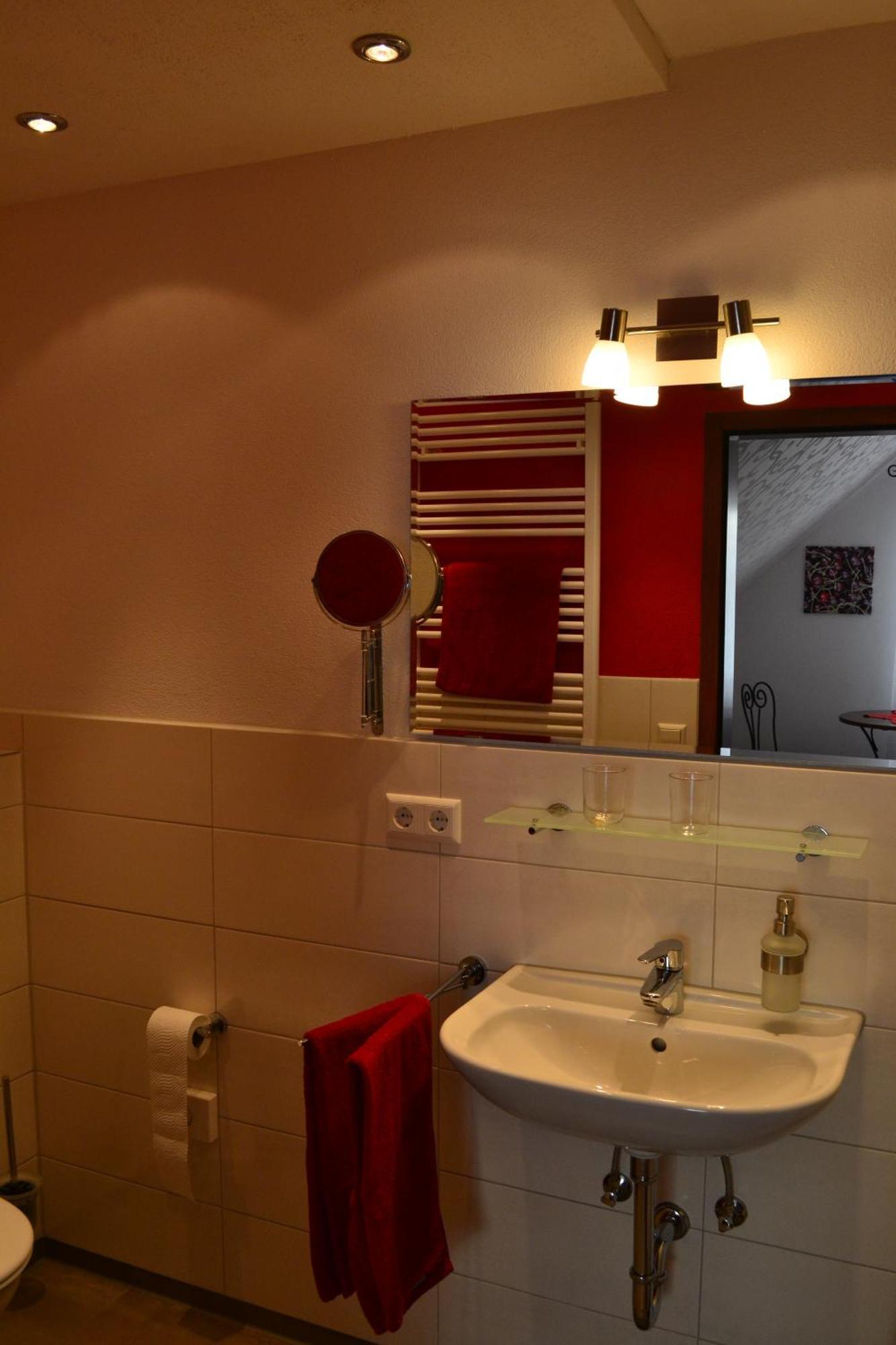 ハーグナウ Winzerhof Saupp Bed & Breakfast エクステリア 写真
